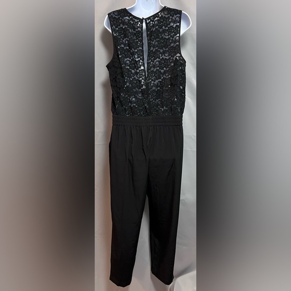 Express Women Size 12 Jumpsuit Black Sleeveless Lace Top Pockets Harem Pants - Picture 2 of 12